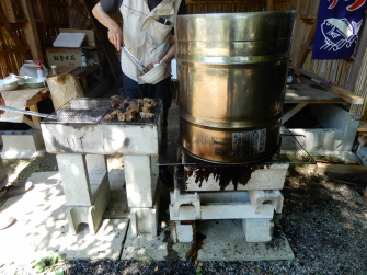 6マグロリブ焼き姿