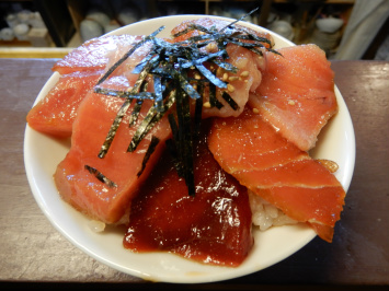 7マグロ丼